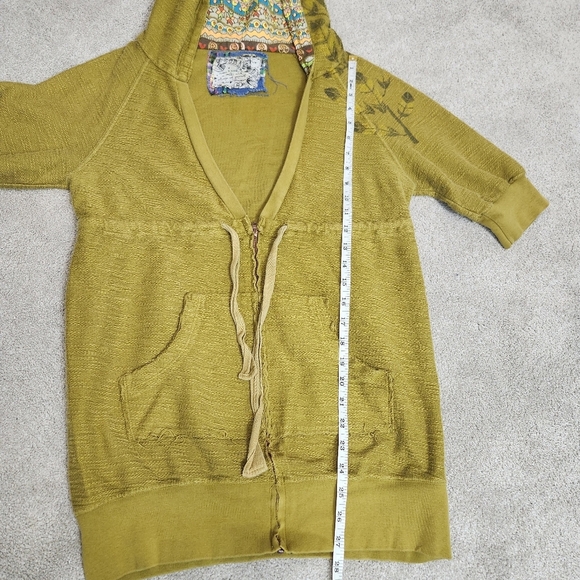 Anthropologie Scrapbook Y2K vintage Baby Doll Hoodie Size Medium - Picture 10 of 14
